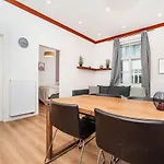 Charming, Modern, 1-bed Flat By Museum Of Praga